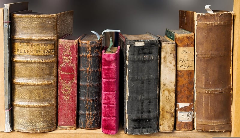 Repurposed Wooden Crates Bookshelf